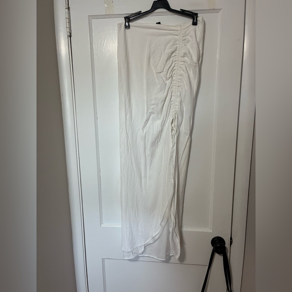 Windsor White Maxi Ruched Skirt
